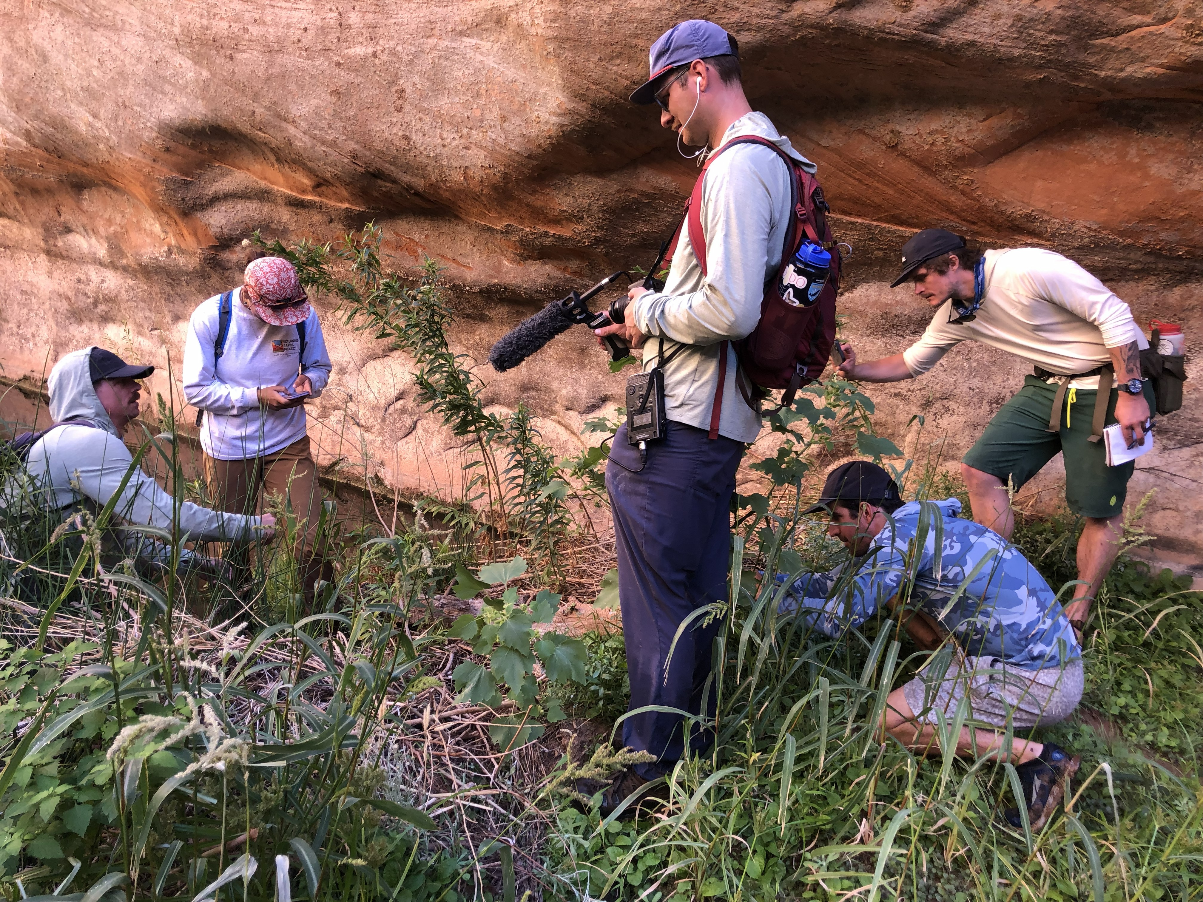 Image of WMG staff and GCI staff on Glen Canyon Beaver Survey